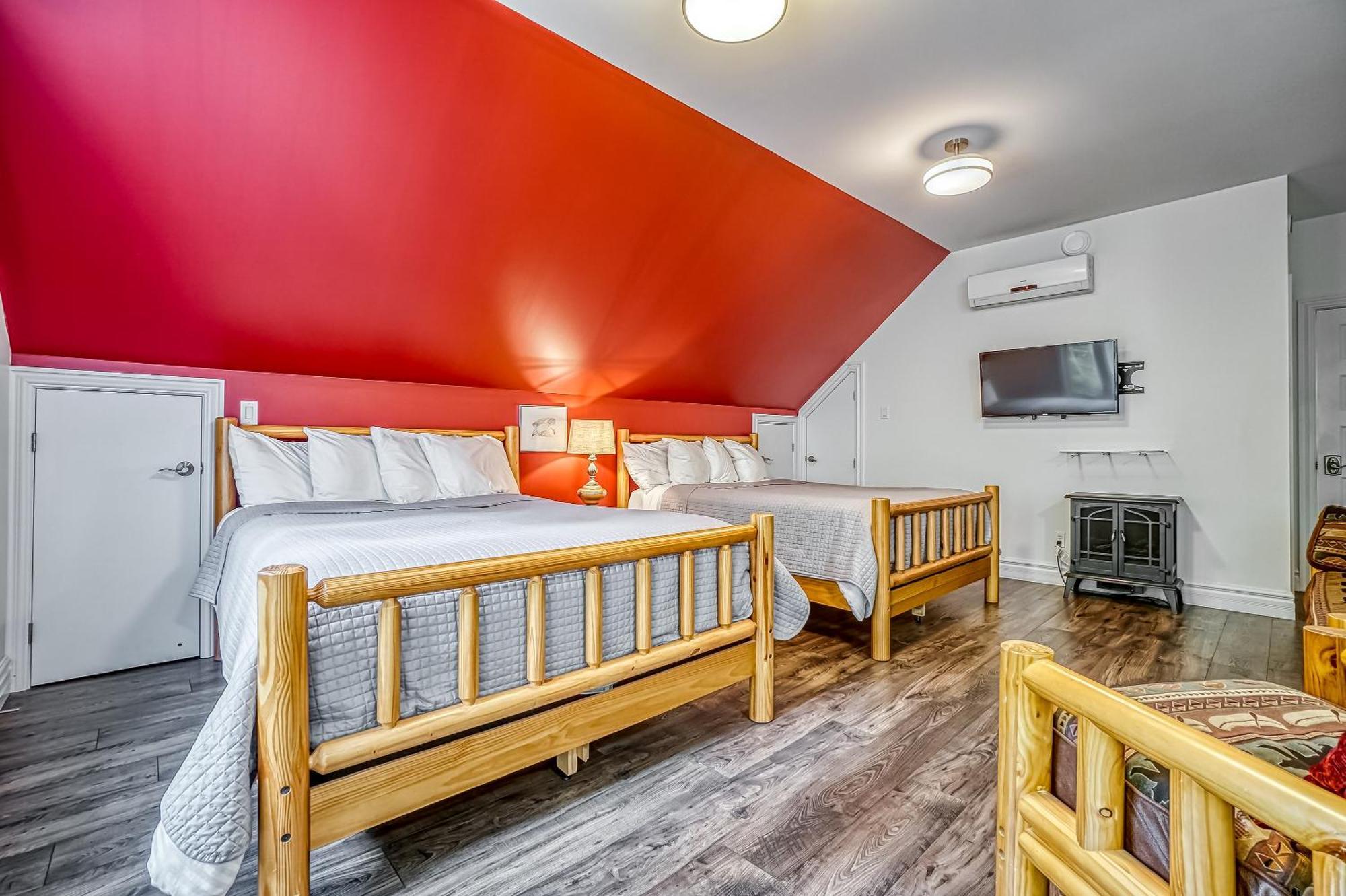 Belle De Nuit Hotel Wakefield Bagian luar foto